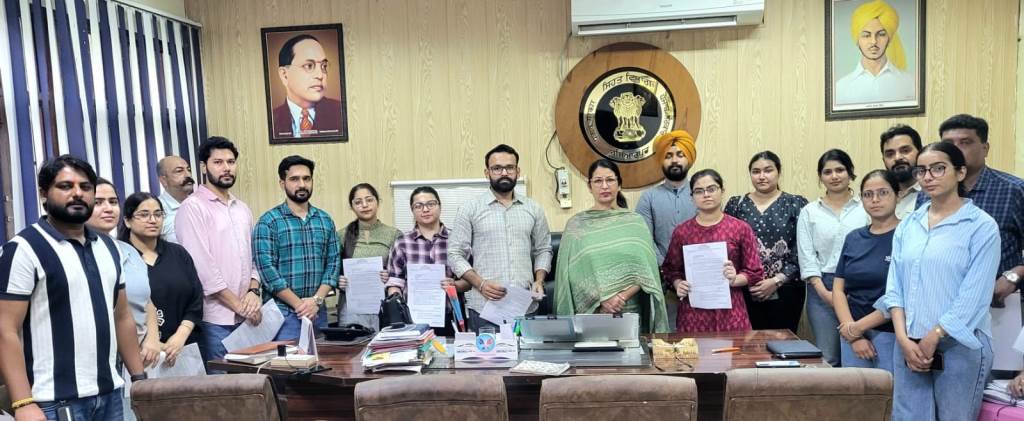 Civil Surgeon Dr Mandeep Kamal Hands Over Appointment Letters to 17 House Surgeons